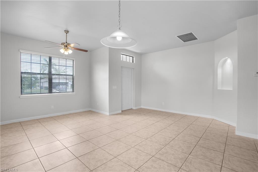 2303 SW 21st TER photo 9