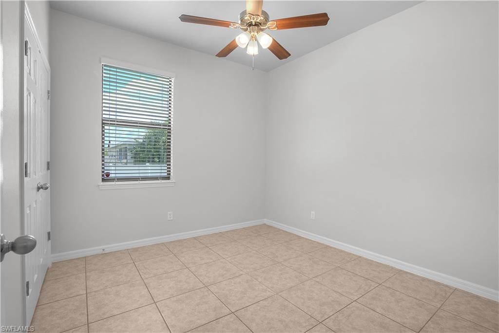 2303 SW 21st TER photo 15
