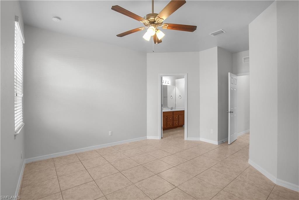 2303 SW 21st TER photo 11