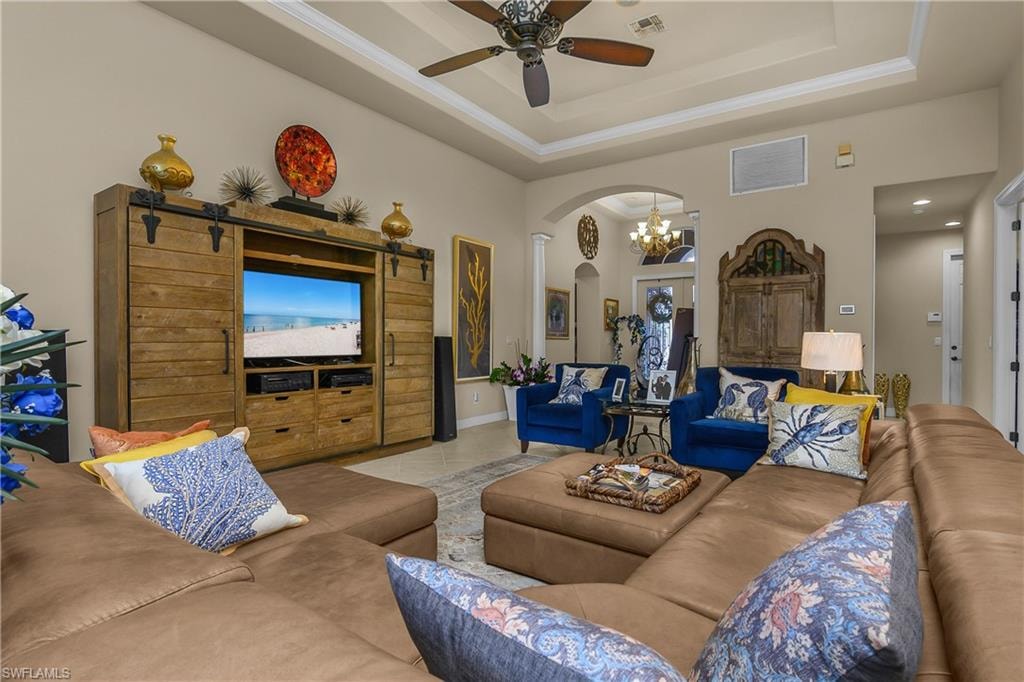19748 Maddelena CIR photo 17