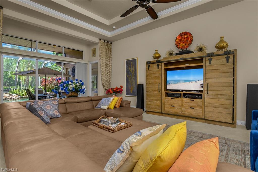 19748 Maddelena CIR photo 16