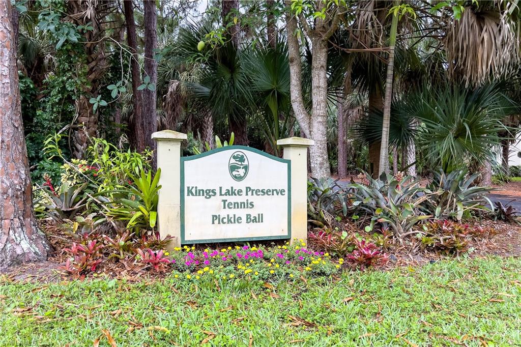 Kings lake preserve features a dog walking path