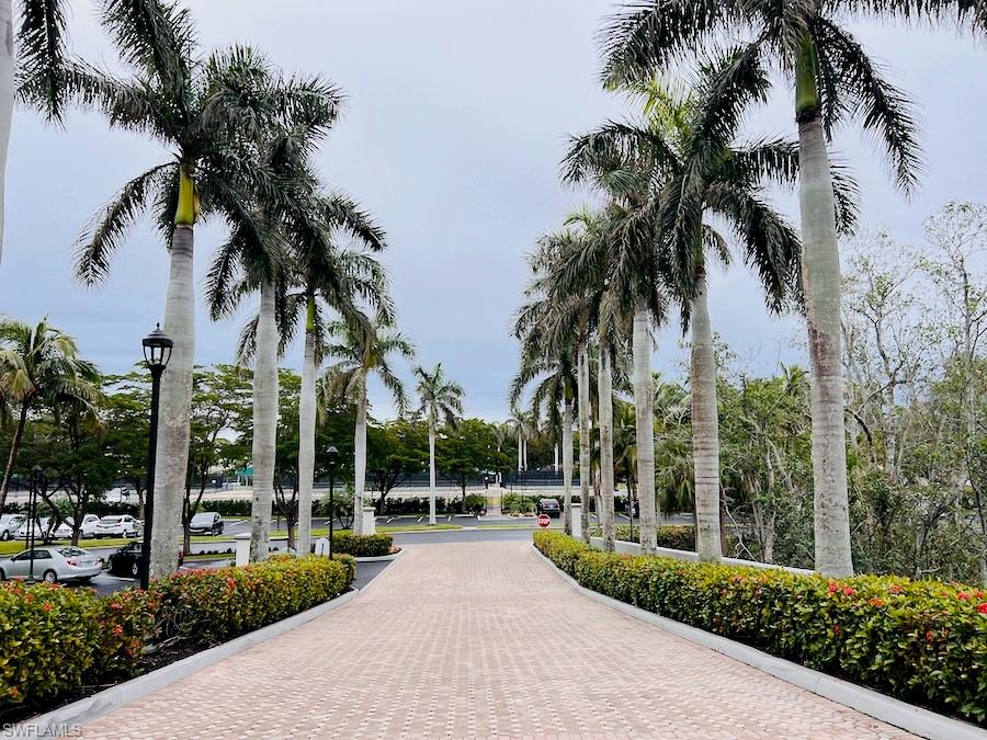 425 Cove Tower DR 902