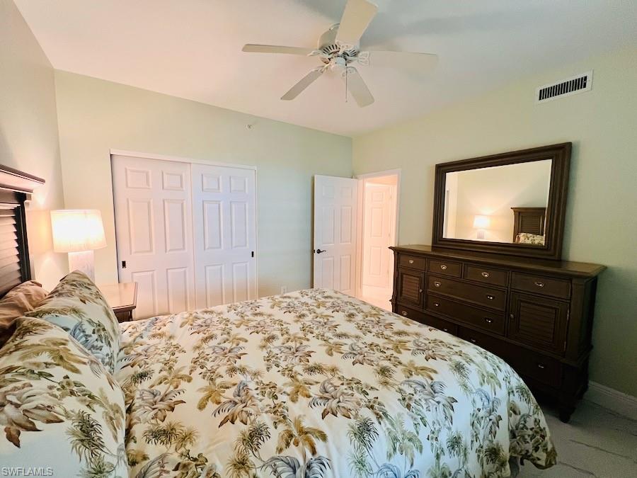 425 Cove Tower DR 902 photo 13