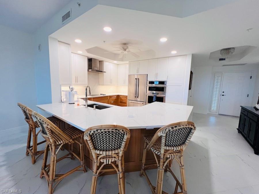 425 Cove Tower DR 902