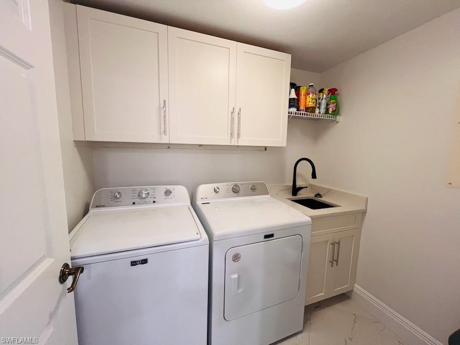 425 Cove Tower DR 902 photo 25