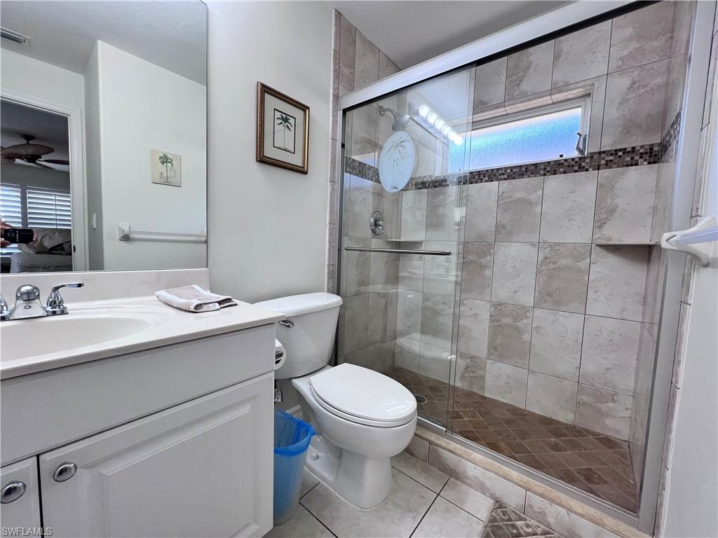 Guest Master Suite Bathroom