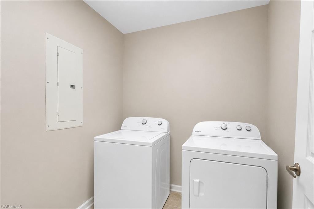 5470 16th PL SW 101 photo 15