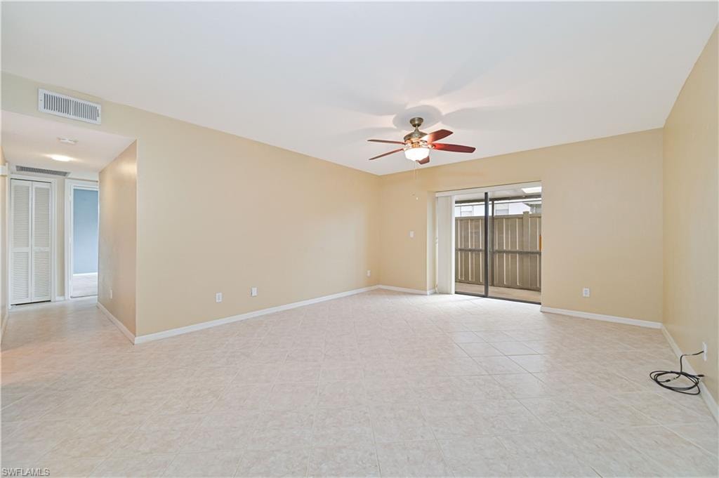 13220 Whitehaven LN 1404 photo 11