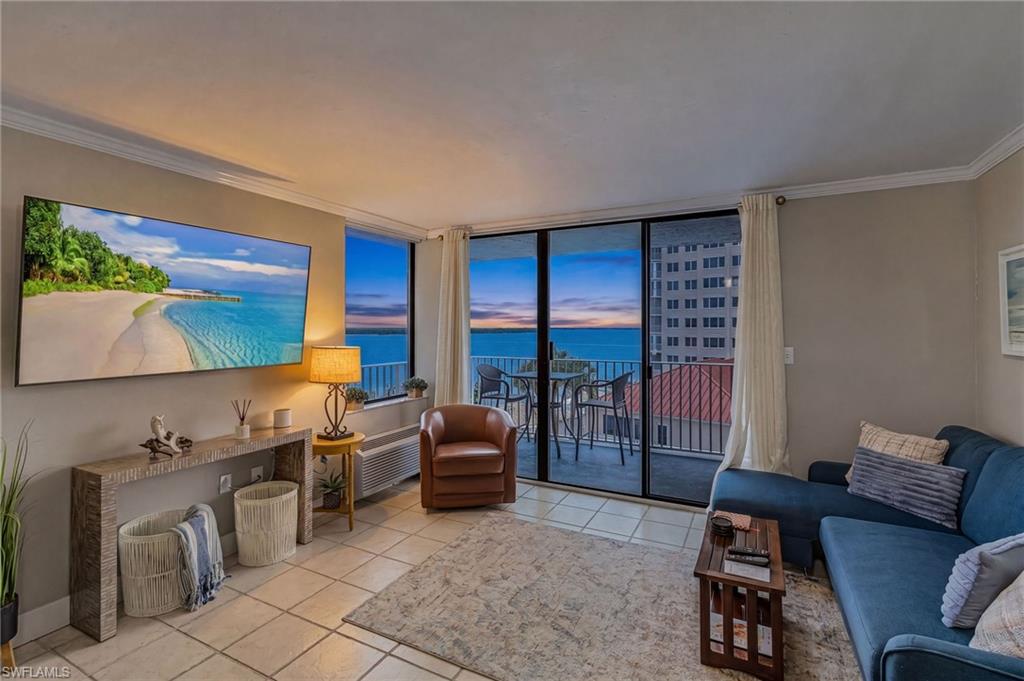 8701 Estero BLVD 304