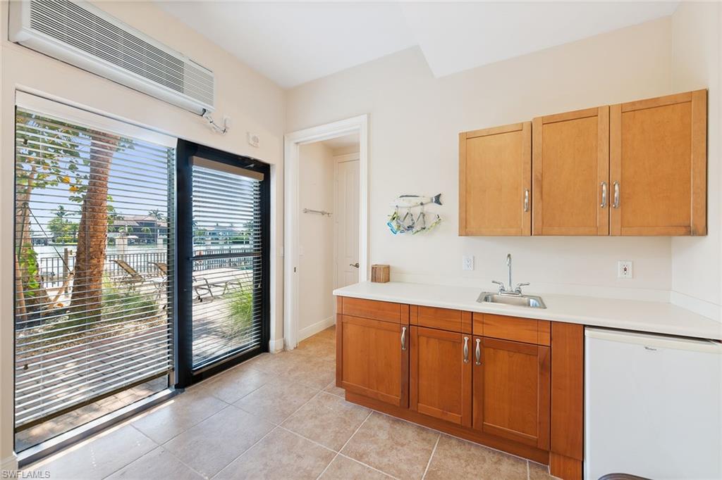 10620 Gulf Shore DR 602 photo 17