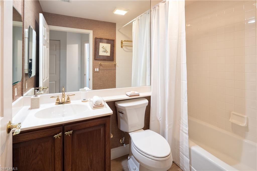 4255 Gulf Shore BLVD N 207 photo 10