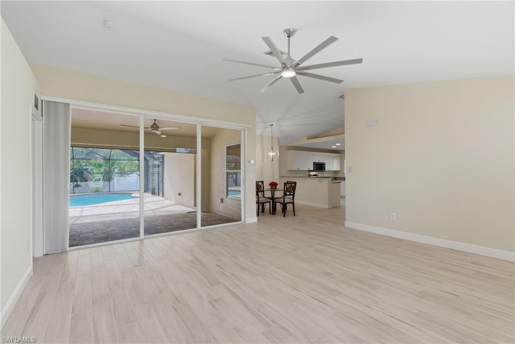 317 SW 25th AVE