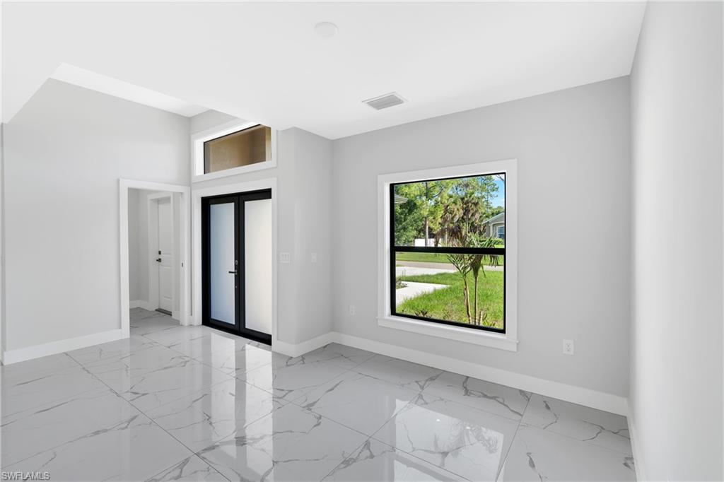 205 7th ST photo 13