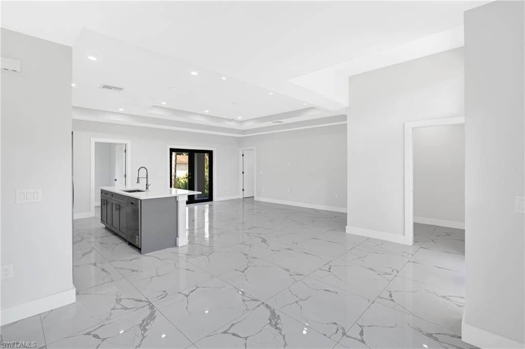 205 7th ST photo 15