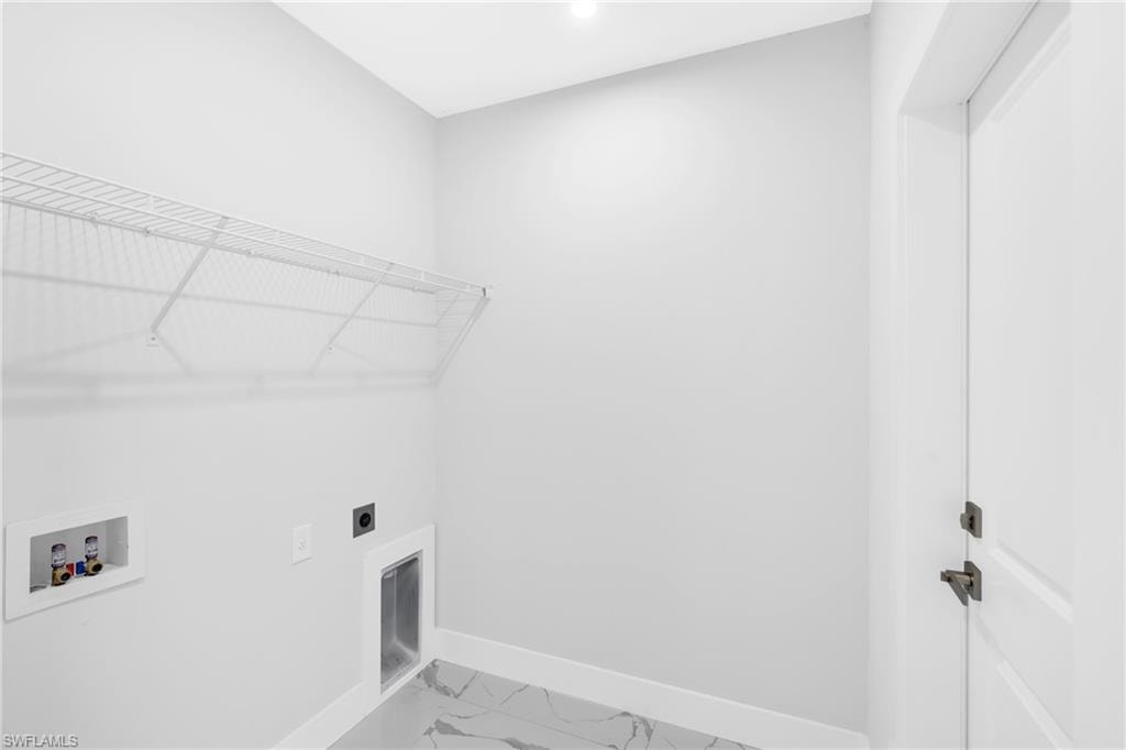 205 7th ST photo 29
