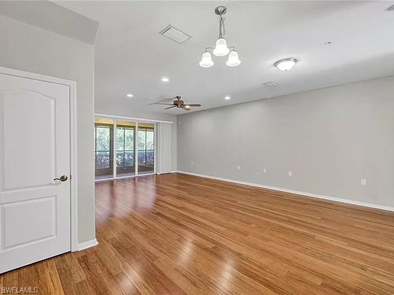 4400 Lazio WAY 202 photo 13