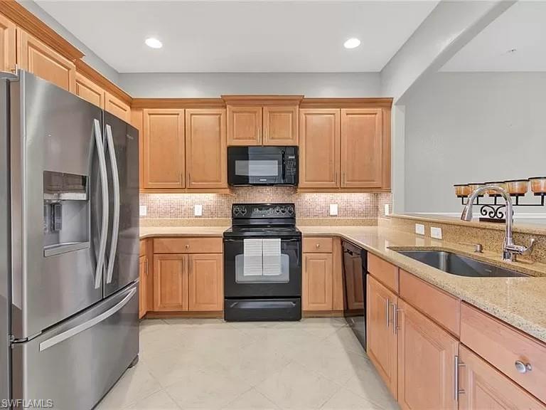 4400 Lazio WAY 202 photo 7