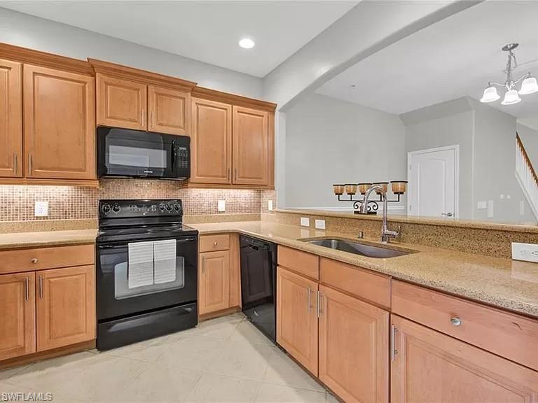 4400 Lazio WAY 202 photo 8
