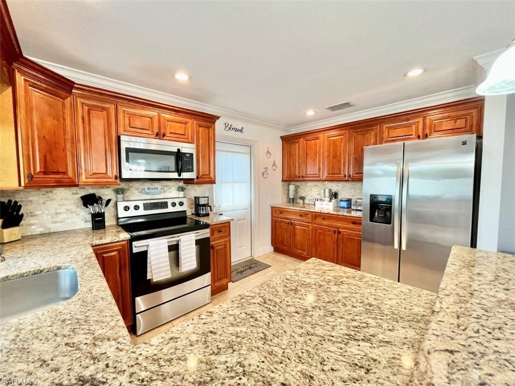 2314 SE 18th PL photo 14