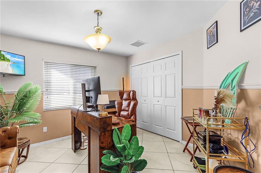 1721 SW 30th TER photo 14