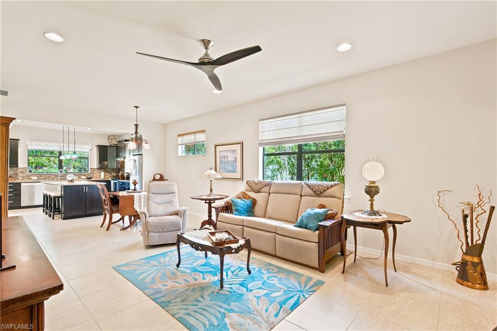 5203 Ciatto WAY photo 7