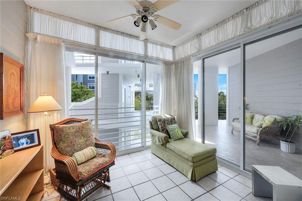 828 Hideaway CIR E 423 photo 22