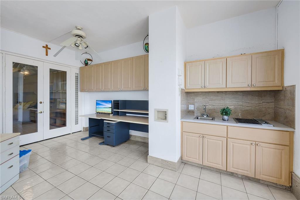 828 Hideaway CIR E 423 photo 36