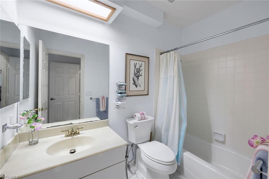 828 Hideaway CIR E 423 photo 34