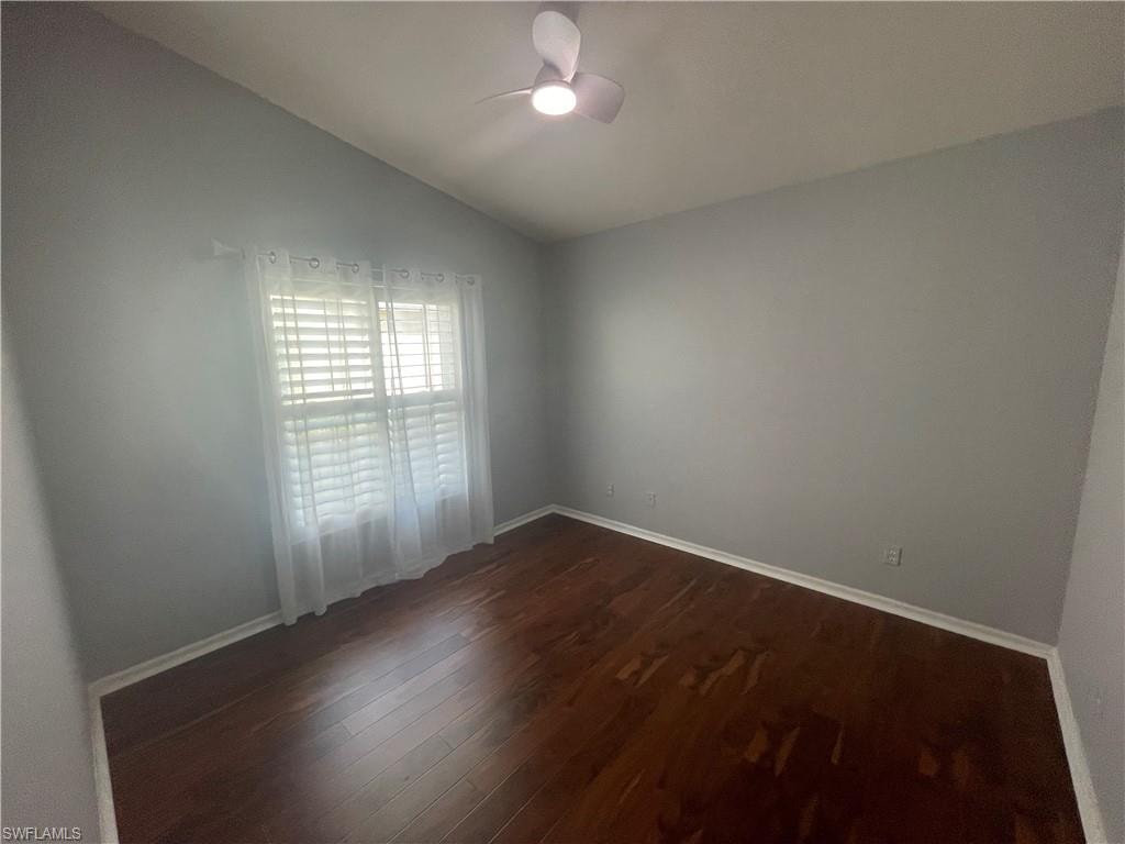 5708 Greenwood CIR 48 photo 16