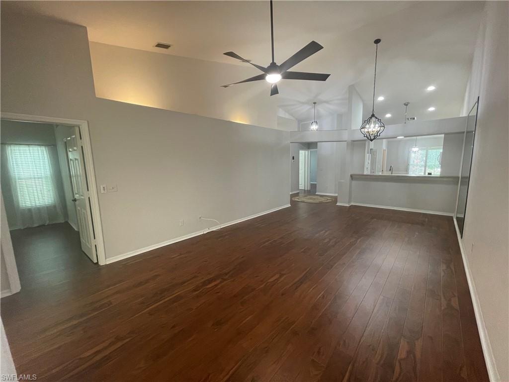 5708 Greenwood CIR 48 photo 9