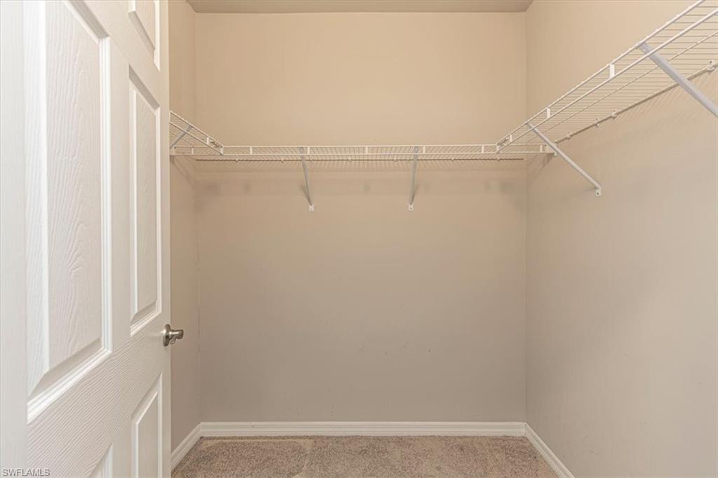 Walk in closet