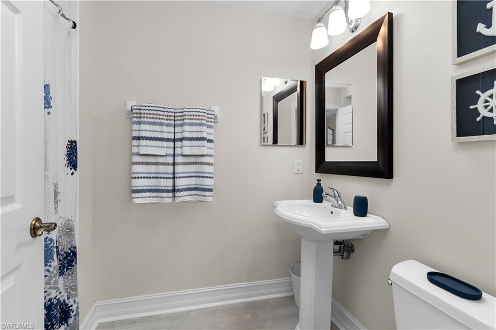 1273 Rialto WAY 102 photo 10