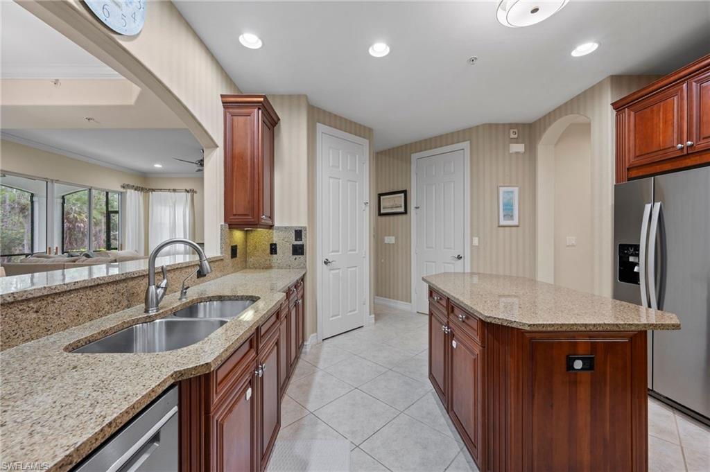 2809 TIBURON BLVD E 2-101 photo 11