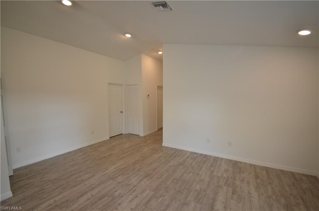 2225 Carver AVE photo 13