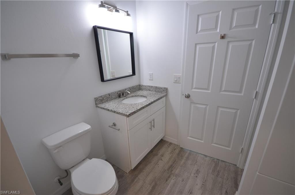 2225 Carver AVE photo 22