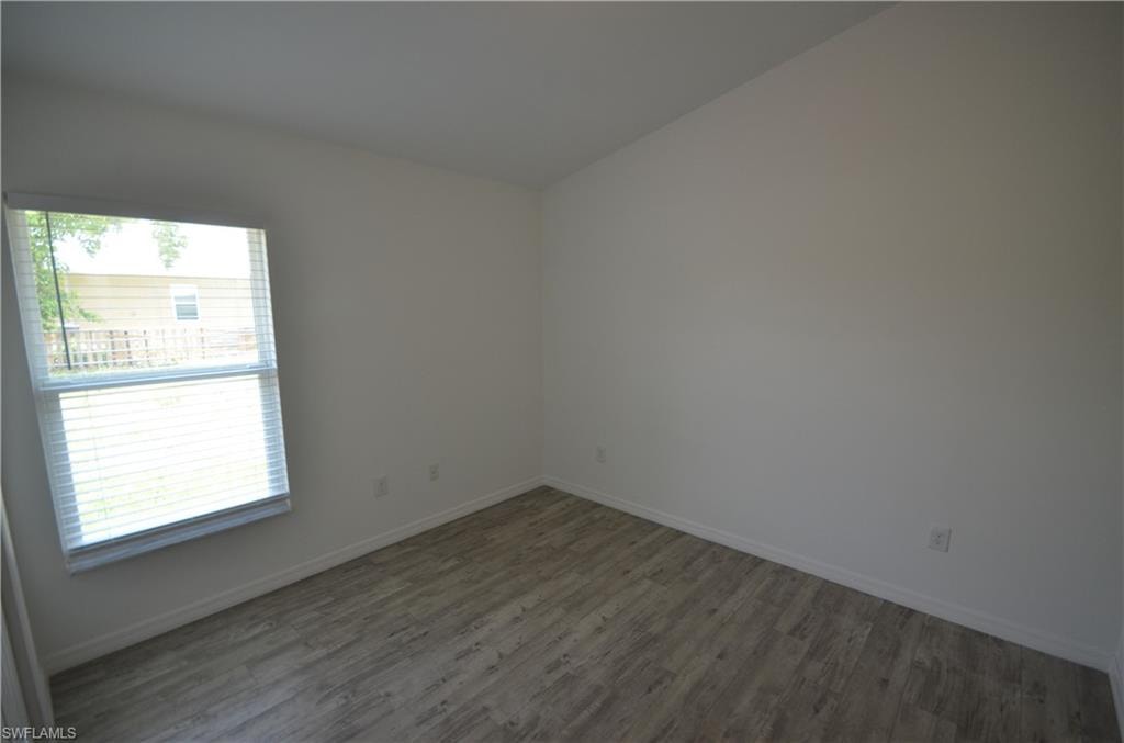2225 Carver AVE photo 7