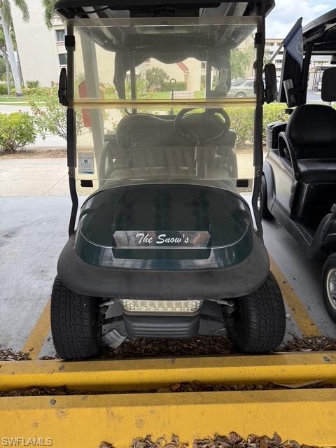 golf cart with golf cart storage