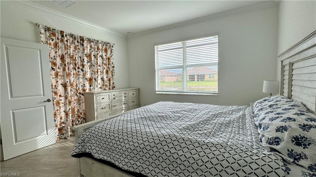 2066 Tamarron LN photo 12