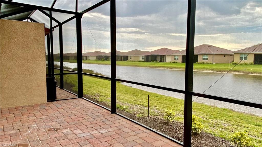 2066 Tamarron LN photo 20