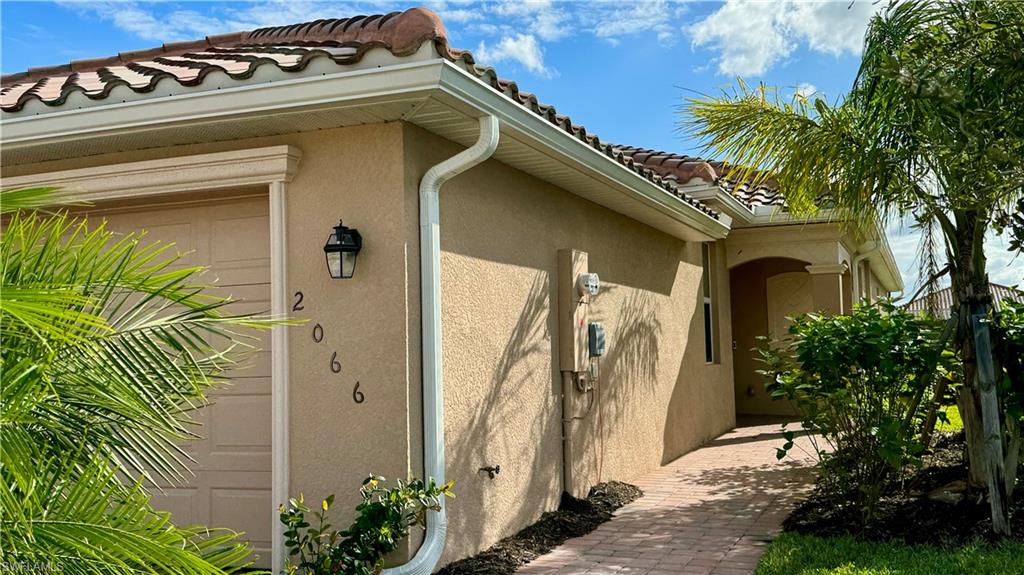 2066 Tamarron LN
