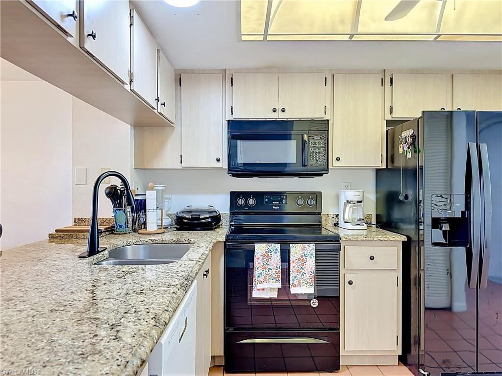 15171 CEDARWOOD LN 3604 photo 10