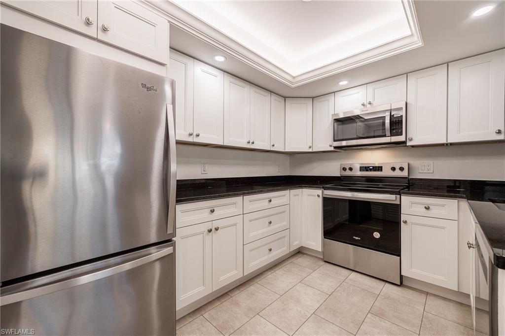 11674 Pointe Circle DR photo 13