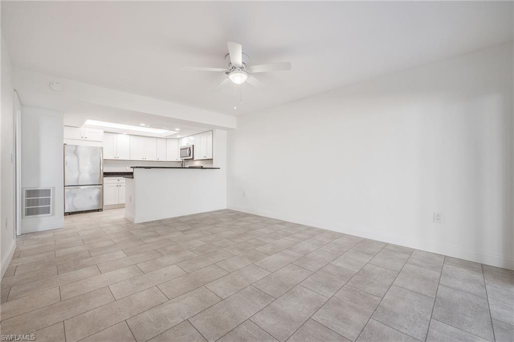11674 Pointe Circle DR photo 17