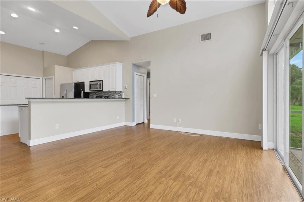 13643 Cherry Tree CT photo 13