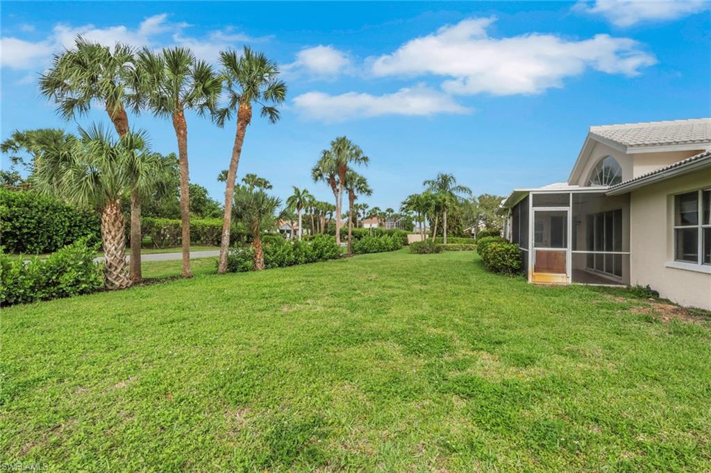 13643 Cherry Tree CT photo 32