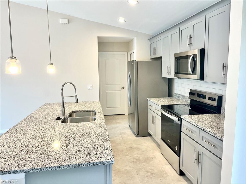 2538 NW 24th PL