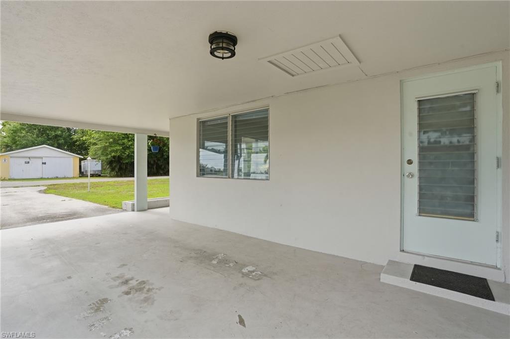 372 Altamont AVE photo 22