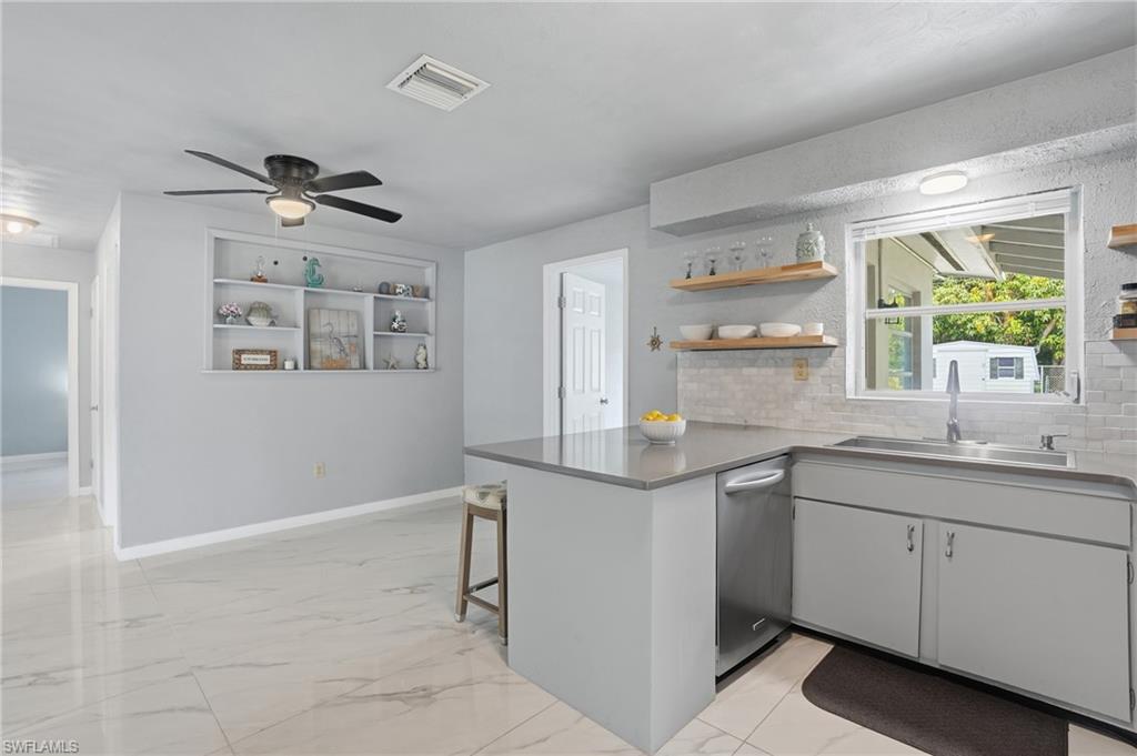 372 Altamont AVE photo 8