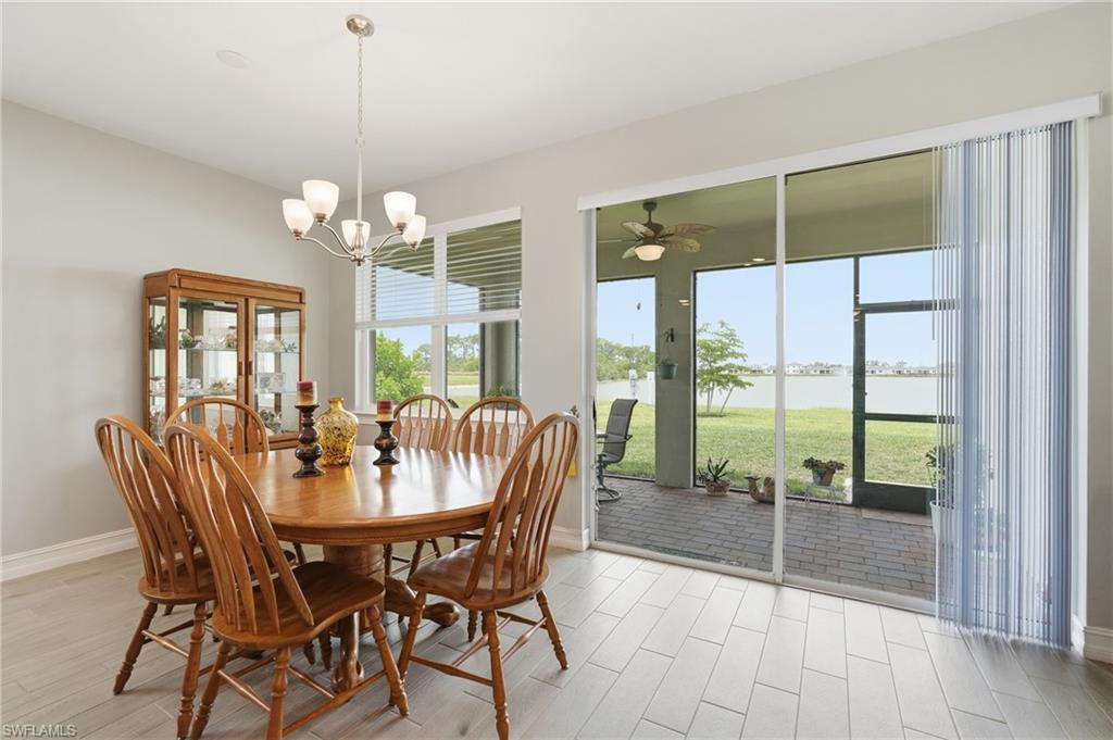 628 Parkshore Lake AVE photo 9